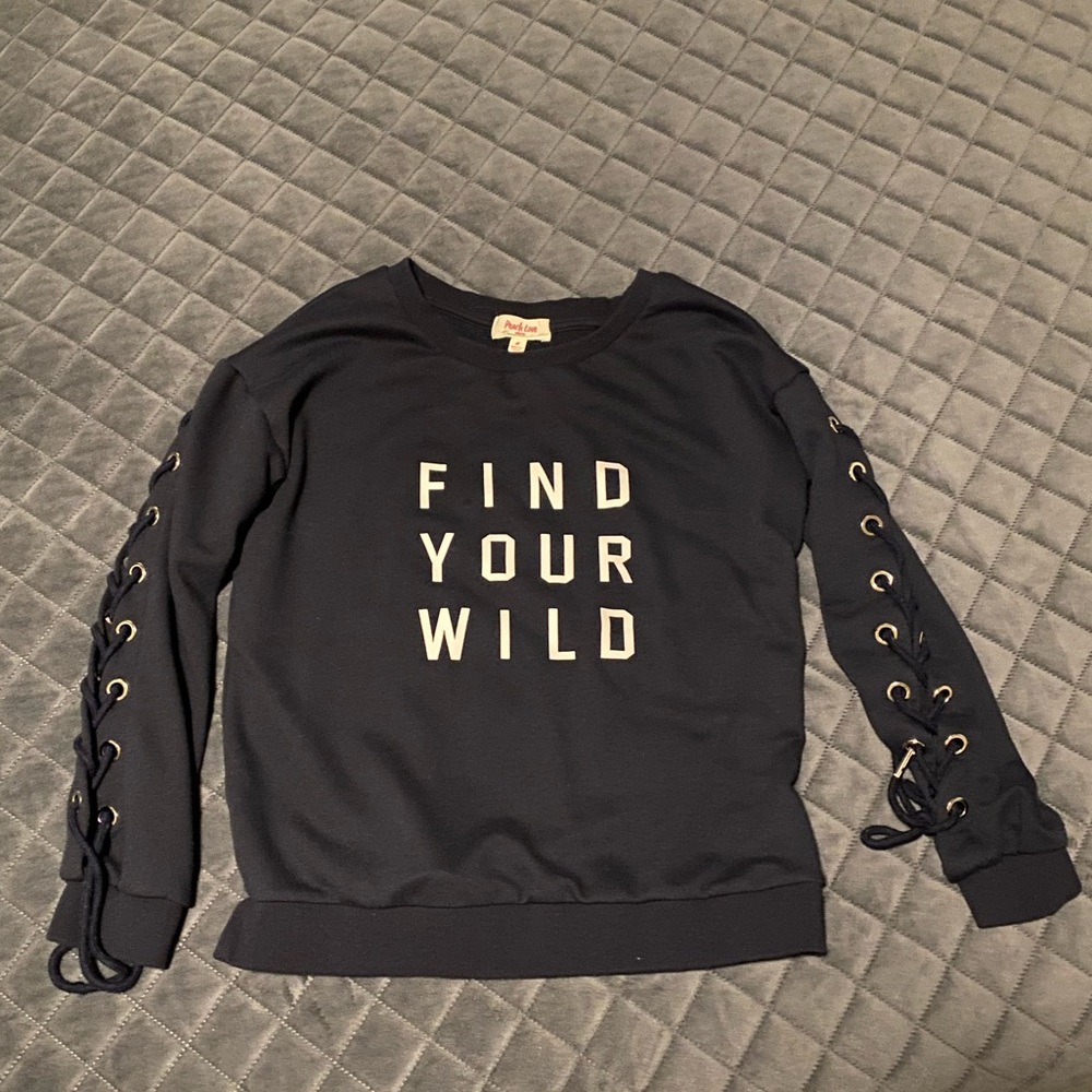 Navy sweatshirt with tie sleeves - ‘Find Your Wild’
